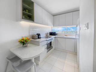 The Sharon Sky Suite - Herzliya B - 6