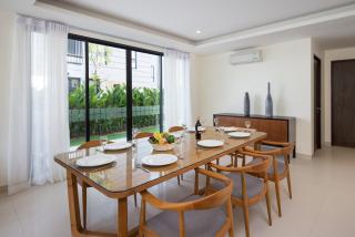 Modern 5-Bedroom Pool Villa - - 6