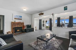 The Middle - Rotoiti - 4