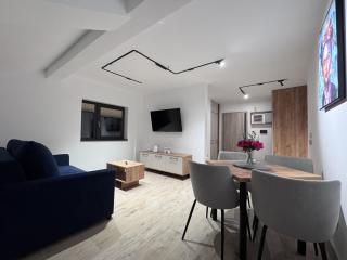 Minani Apartments - Braşov - 5