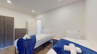 Spacious 8-Person House Near Excel Free Parking - Londra - 4