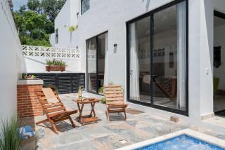 Casa Laura - Tulum - Private Townhome For 6 Guest - 3 Bedrooms - 5 Beds- Restaurant Walking Distance - 3