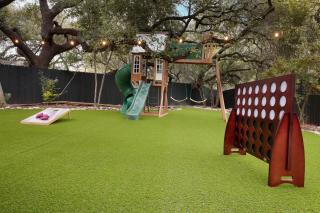 Ultimate Getaway - Pool Hot Tub Games & Outdoor Fun - 5