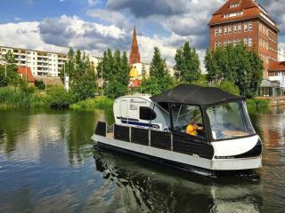 Hausboot auf der Peene, Demmin - 8