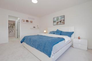 Amazing Home in Niagra Region - Thorold - 3