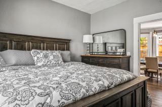 Perfect for Work & Play, 3BR 2BA with Office & WiFi - 9