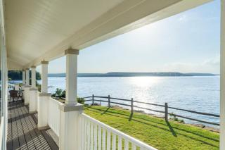 CrossTimbers Marina and Cottages - 9