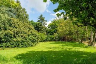 Swift Host - Studio - Barn Cottage - Garden - Parking - 2