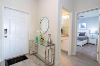 Gorgeous Home with pool and lake view - Kissimmee - 4