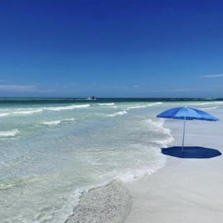 Available for Season! Siesta Shores #9 - 3