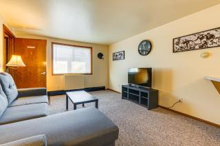 3 Mi to Lambeau Field Ideally Located Townhome! - 7