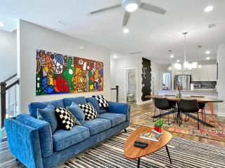 The Picasso colorful HUGE home - Charleston - 0