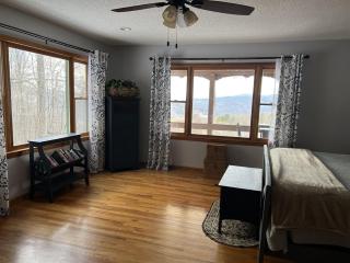 Cozy 5BR Cabin Retreat w Great Views & FirePit - Banner Elk - 5
