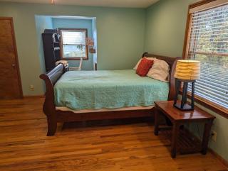 Cozy 5BR Cabin Retreat w Great Views & FirePit - Banner Elk - 1