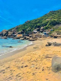 Đảo Bình Ba - không nhận khách quốc tế, view trực tiếp biển, phòng đơn - Ấp Binh Ba - 1
