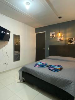 APARTAMENTOS ESTADIO MK REMODELADOS EN LA MEJOR ZONA DE MEDELLIiN - 9