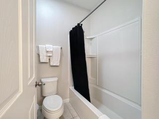 Relaxing, Stylish Home with Pool & Spa in Solara Resort - Kissimmee - 2