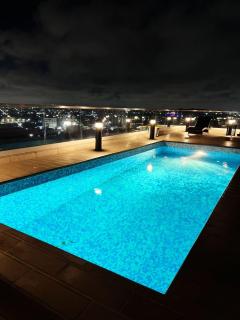 Luxury One-Bedroom Apt at The Signature Near Airport - Acra - 8