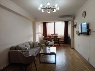 The Beatles Apartment - Erevan - 8