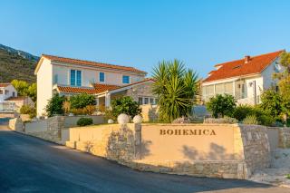 Villa Bohemica with Private Heated Pool - 6