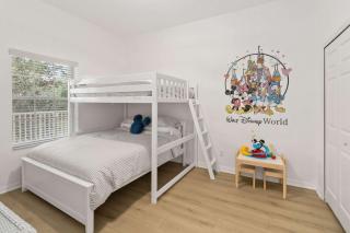 Nice Second floor upgraded condo in Bahama Bay - 8