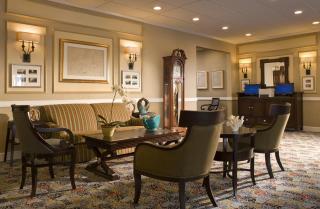 Newport Beach Hotel & Suites - Middletown - 1