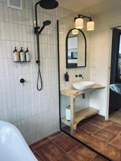 Phillip Island Coastal Cabins - - 1