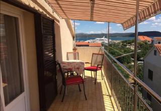 Apartments Ognjen - Betina - 9