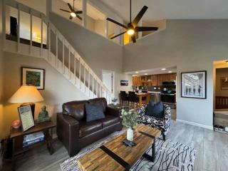 Canyons Resort, Community Hot Tub Retreat, Slopes located steps away! - Park City - 9