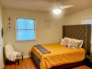 Town & Country Getaway - 1