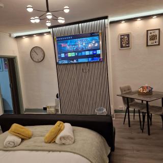 Balco Strata Studio - 3