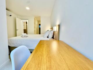 Super quarto sala com cama KING SIZE em Ipanema - 9