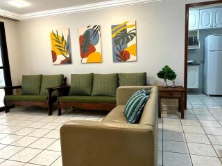 303 FRAM TOWER - incrível 3 qtos, pé na areia, edifício frente mar Praia Morro 2vg - 1