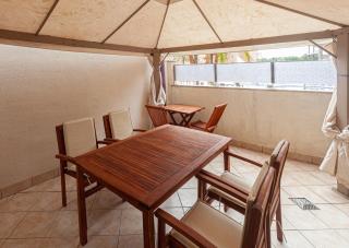 Fantástico apartamento con todos los servicios - 8