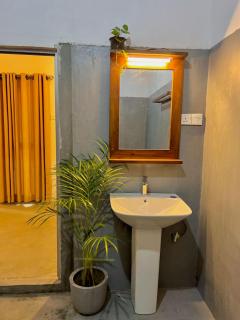 Mango Tree Homestay and Hostel - Sigiriya - 1