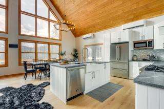 Stratton Mtn Ski Chalet with Giant Views in Winhall - Stocker Acres - 3