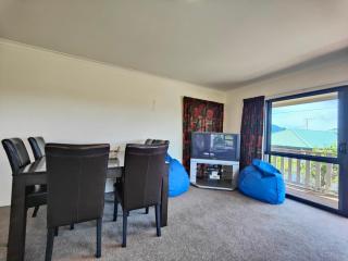 Te Anau Mountain Views - 9