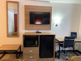 Super 8 by Wyndham Newcastle - Newcastle - 2