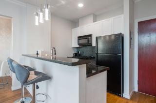 Yaletown Gem Located in the Heart of Downtown Vancouver - 5