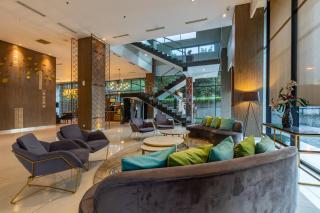 Hotel AYOLA Lippo Cikarang - Cikarang - 6