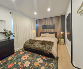 Brimfield Stay - Los Angeles - 2