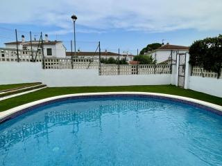 Apartment in LEscala with terrace - L'Escala - 2