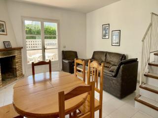 Apartment in LEscala with terrace - 8