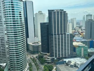 Chic Luxury Air condo 2 Bedroom Finest City Living Air Makati Gym Swim Park 300 - Manila - 3