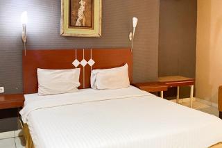 Urbanview Trisula Hotel Makassar - 0