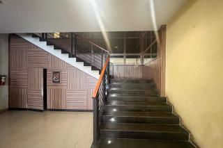 Urbanview Trisula Hotel Makassar - Makassar - 5