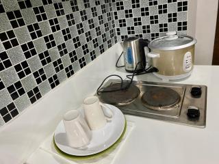 Cruise Ship Condo Escape Makati 300 Mbps Gym Swim Park 2271 - Manila - 8