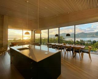 Unique, Architect-Drawn Gem In The Heart Of Senja - Skaland - 0