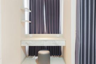 Good Place Studio at Transpark Bintaro Apartment By Travelio - 5