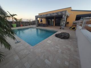 villa avec piscine privé vue sur mer et montagne - Saint-André - 2
